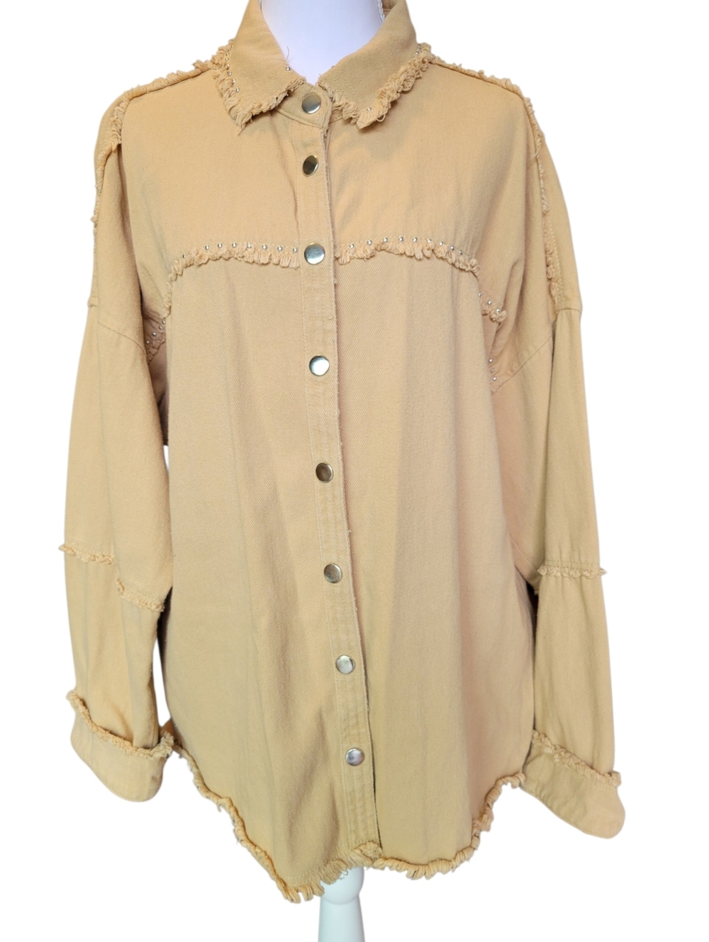 Veveret 100% Cotton Tan Embellished Distressed Snap Button Long Sleeve Top